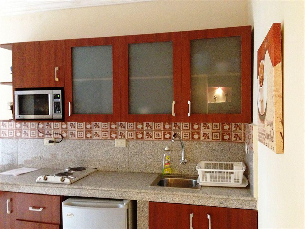 El Patio Suites II グアヤキル エクステリア 写真