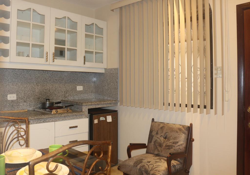 El Patio Suites II グアヤキル エクステリア 写真