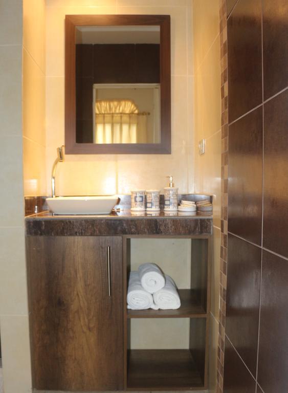 El Patio Suites II グアヤキル エクステリア 写真